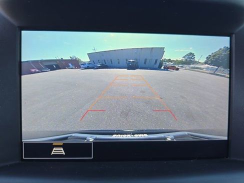 Used 2022 GMC Terrain SLT w/ Infotainment Package II image 23