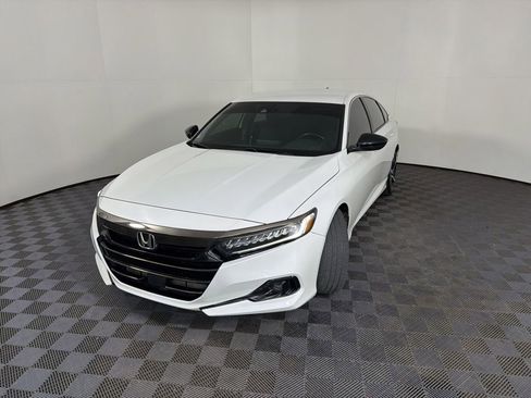 Used 2021 Honda Accord Sport image 10