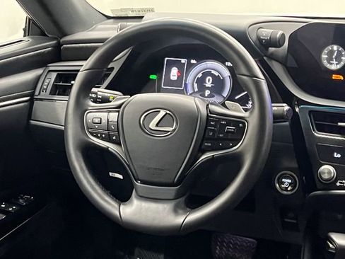 Certified 2025 Lexus ES 300h w/ Premium Package FWD image 15