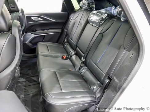 New 2025 Cadillac Lyriq Sport w/ LPO, Floor Liner Package AWD/4WD image 9