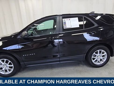 Used 2023 Chevrolet Equinox LS w/ LS Convenience Package FWD image 6