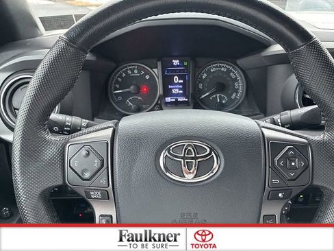 Certified 2020 Toyota Tacoma TRD Off-Road w/ TRD Premium Off Road Package image 31