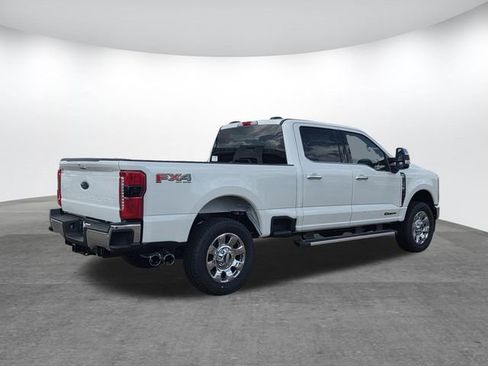 New 2026 Ford F250 Lariat AWD/4WD image 2