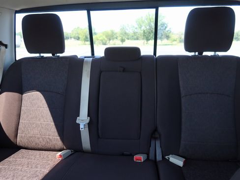 Used 2018 RAM 1500 Big Horn image 16