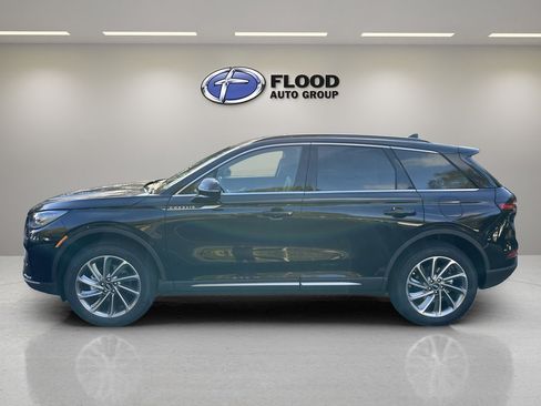 New 2026 Lincoln Corsair Premiere image 5