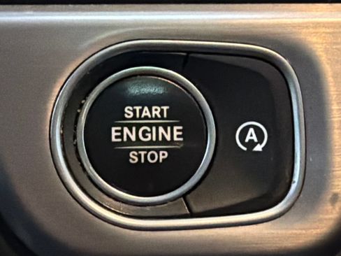 Used 2022 Mercedes-Benz G 63 AMG 4MATIC image 32