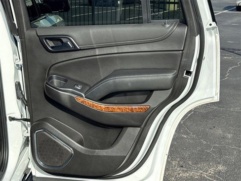 Used 2019 Chevrolet Tahoe Premier w/ RST 6.2L Performance Edition image 17