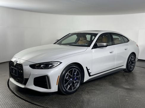 Certified 2024 BMW M440i xDrive Gran Coupe image 1