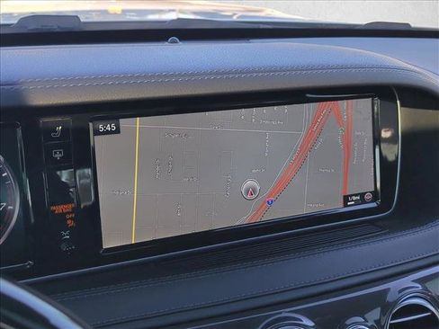 Used 2017 Mercedes-Benz S 550 Sedan image 13