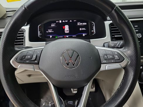 Used 2023 Volkswagen Atlas SEL Premium AWD/4WD image 18