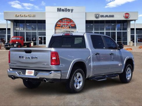 Used 2025 RAM 1500 Big Horn AWD/4WD image 4