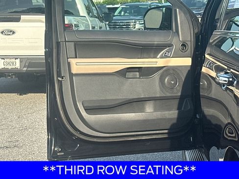 Certified 2024 Ford Expedition Limited RWD image 10