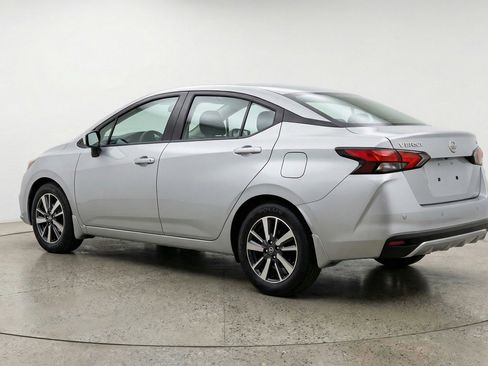 Used 2025 Nissan Versa SV FWD image 6