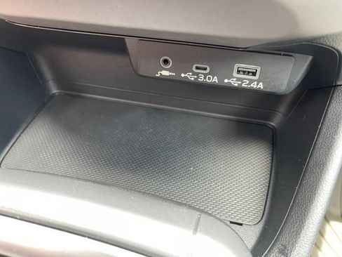Certified 2024 Subaru Crosstrek 2.0i Premium AWD/4WD image 21