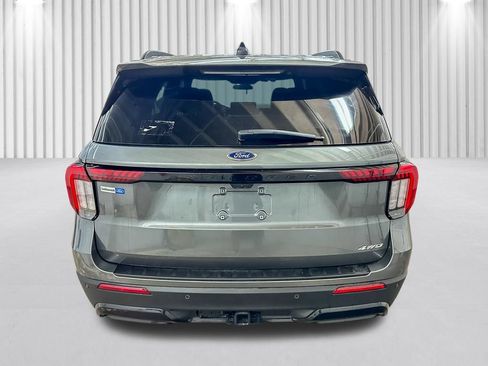 New 2026 Ford Explorer ST-Line AWD/4WD image 6