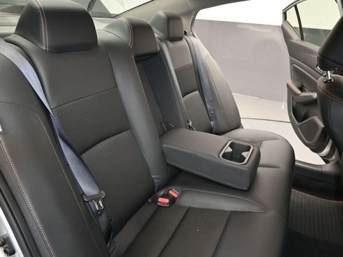 Used 2020 Nissan Altima 2.5 SR w/ Premium Package image 26