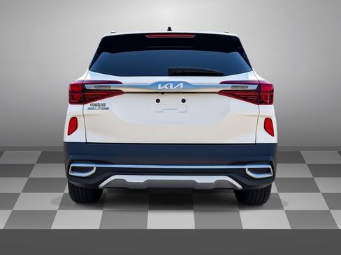 Used 2023 Kia Seltos SX AWD/4WD image 5
