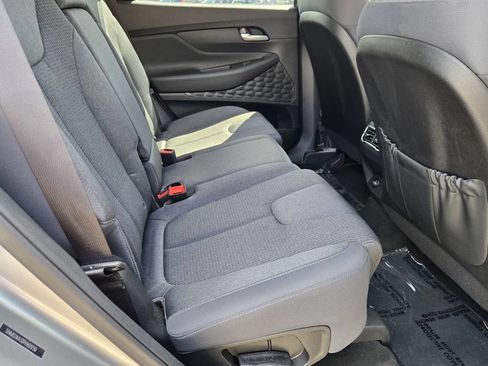 Used 2023 Hyundai Santa Fe SE FWD image 15