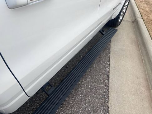 Used 2019 RAM 1500 Limited image 12