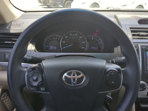 Used 2012 Toyota Camry LE FWD image 25