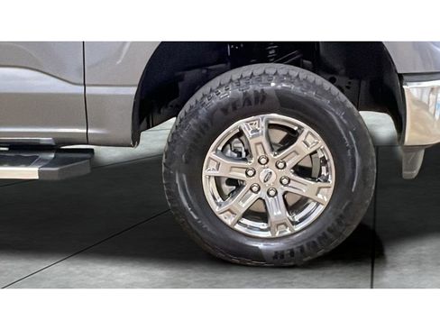 Used 2023 Ford F150 Lariat w/ Bed Utility Package AWD/4WD image 4
