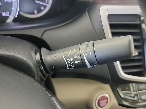 Certified 2017 Honda Accord EX image 26