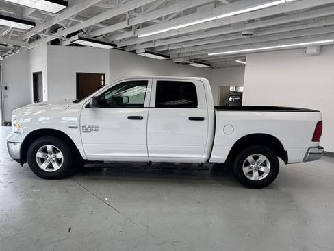 Used 2022 RAM 1500 Classic SLT w/ Protection Group AWD/4WD image 8
