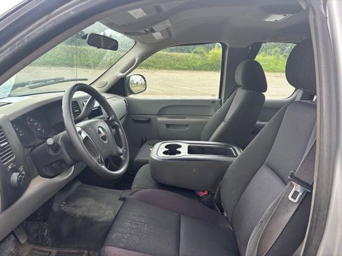 Used 2011 GMC Sierra 1500 W/T RWD image 10