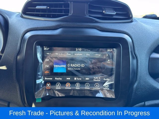 Used 2018 Jeep Renegade Trailhawk AWD/4WD image 17