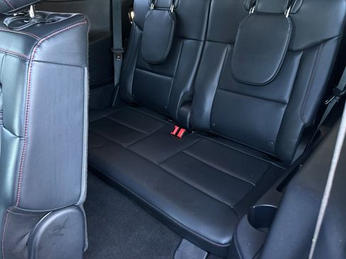 Certified 2025 Ford Explorer ST-Line w/ ST-Line Street Pack AWD/4WD image 14