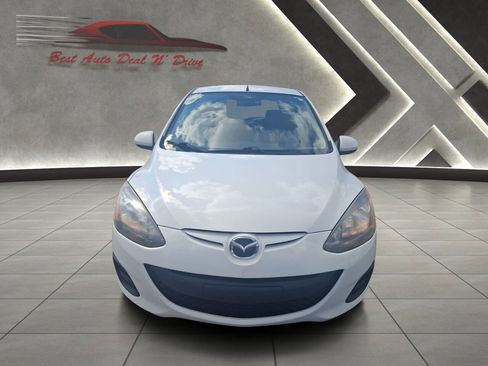 Used 2014 MAZDA MAZDA2 Sport image 2