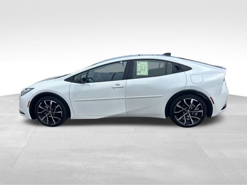 Used 2024 Toyota Prius Prime Premium w/ Advanced Technology Package FWD image 2