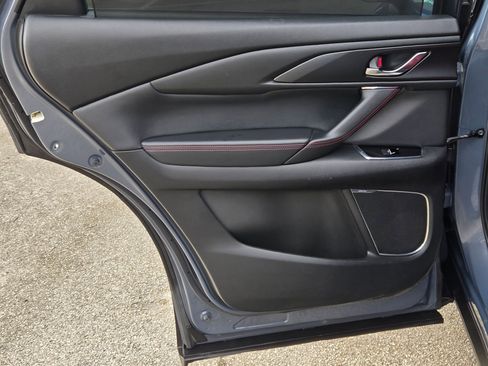 Used 2021 MAZDA CX-9 Carbon Edition image 13