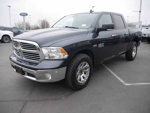 Used 2017 RAM 1500 Big Horn image 3
