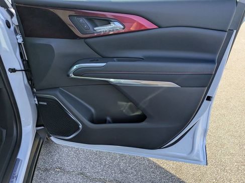 New 2026 Chevrolet Traverse Z71 image 39