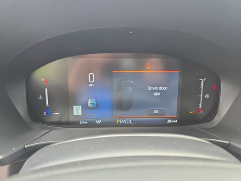 New 2026 Ford Escape ST-Line w/ Tech Pack #1 AWD/4WD image 18