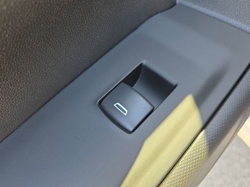 New 2026 GMC Sierra 1500 Pro w/ Pro Value Package image 10