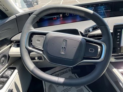 New 2026 Lincoln Nautilus Reserve AWD/4WD image 13