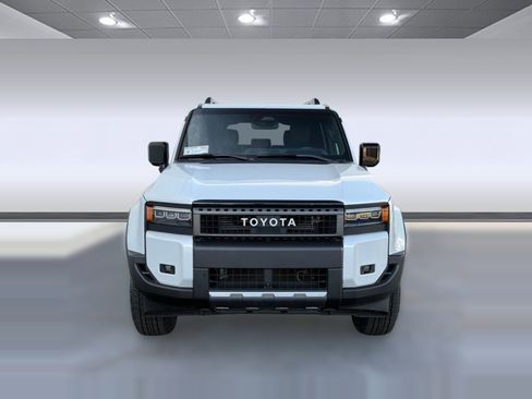 Used 2024 Toyota Land Cruiser image 6