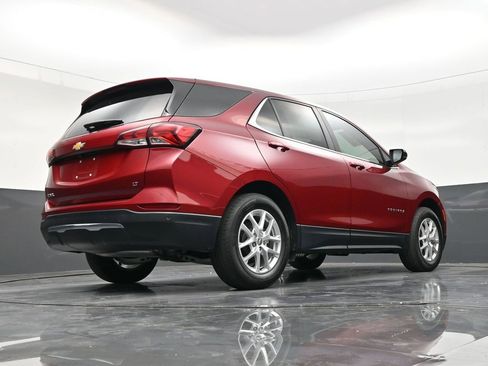 Used 2024 Chevrolet Equinox LT FWD image 24