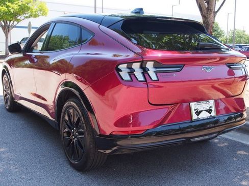Certified 2025 Ford Mustang Mach-E Premium w/ Sport Appearance Package AWD/4WD image 5