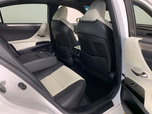 Used 2023 Lexus ES 350 F Sport w/ Accessory Package (Z2) image 37