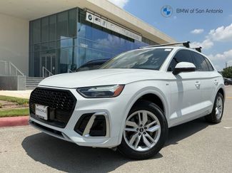 Used 2022 Audi Q5 2.0T Premium w/ Convenience Package AWD/4WD video 1