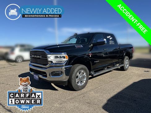 Used 2021 RAM 2500 Laramie AWD/4WD image 1