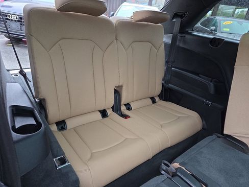Used 2022 Audi Q7 2.0T Premium Plus w/ Premium Plus Package image 55