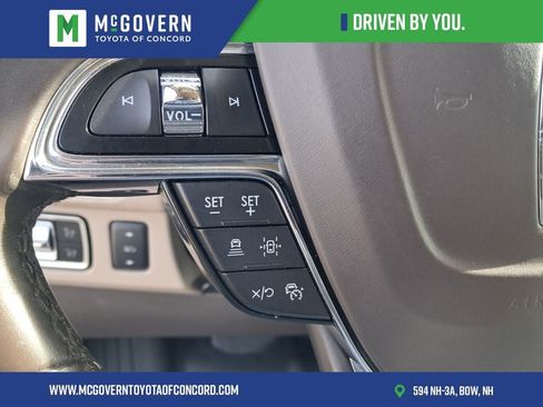 Used 2023 Lincoln Navigator L Reserve AWD/4WD image 27