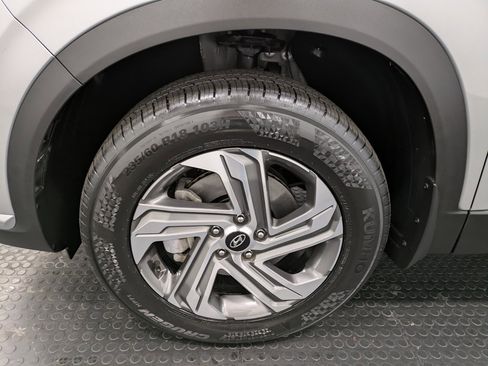 Used 2023 Hyundai Santa Fe SEL w/ Premium Package image 7