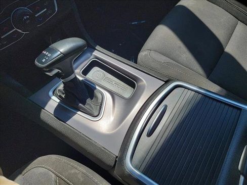 Used 2022 Dodge Charger SXT image 22