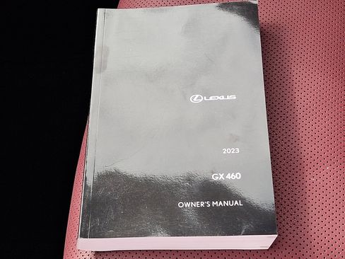 Used 2023 Lexus GX 460 Premium image 29
