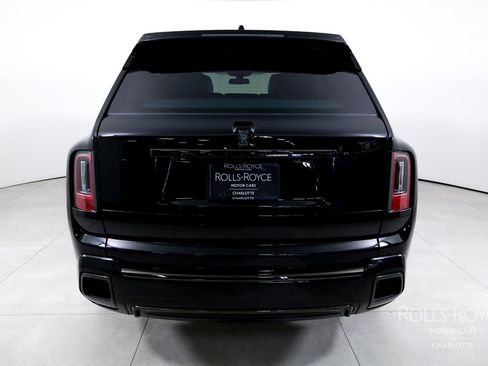 New 2027 Rolls-Royce Cullinan Black Badge AWD/4WD image 9